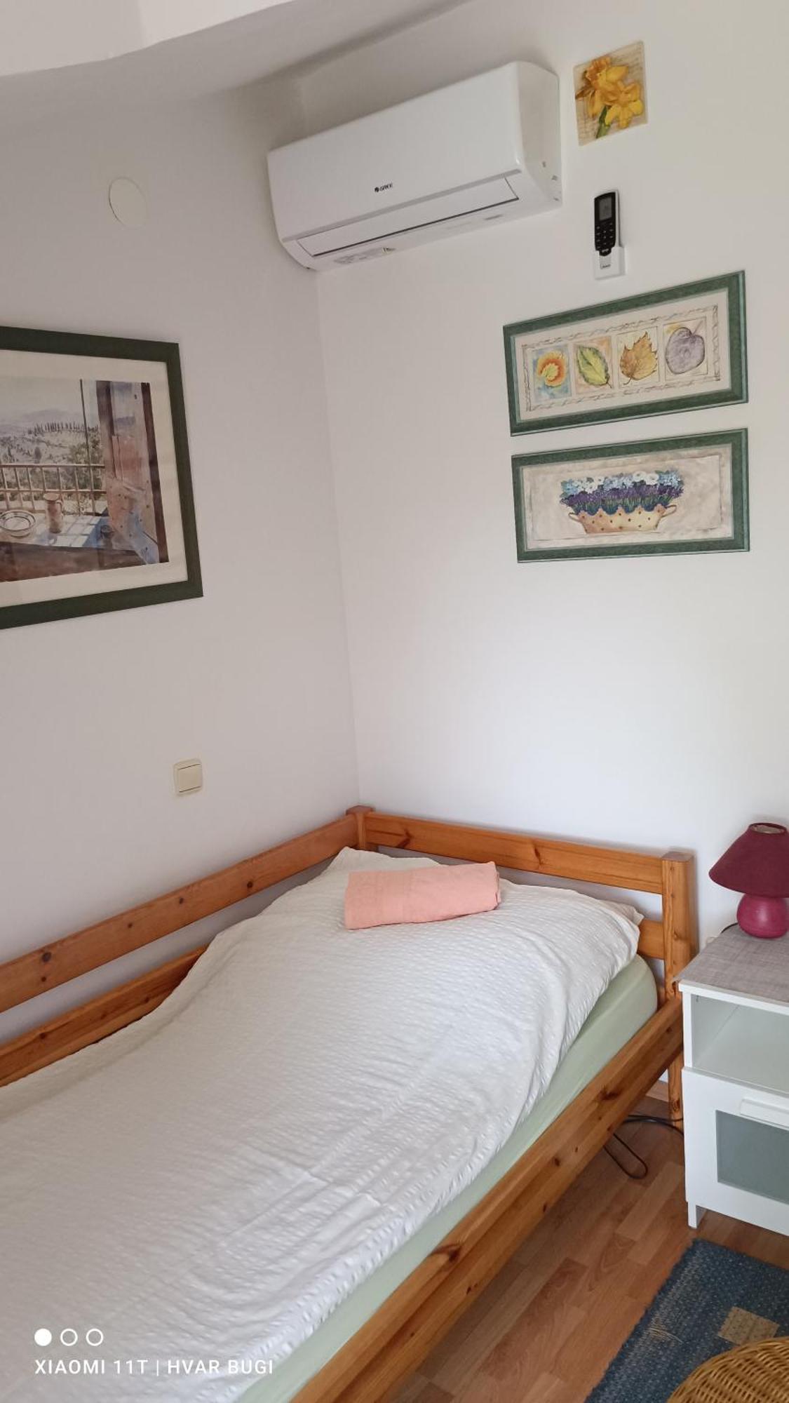 Adrienn Apartments Stari Grad  Quarto foto