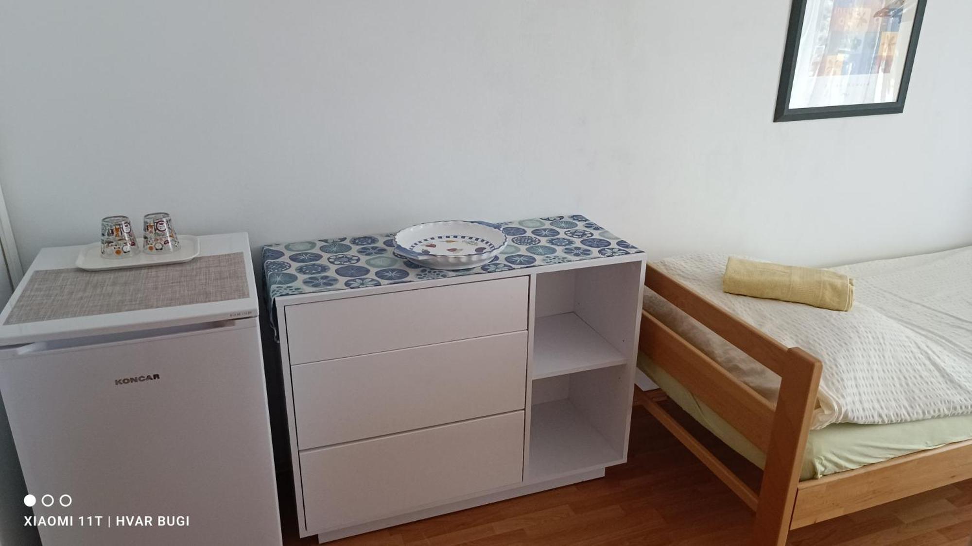 Adrienn Apartments Stari Grad  Quarto foto